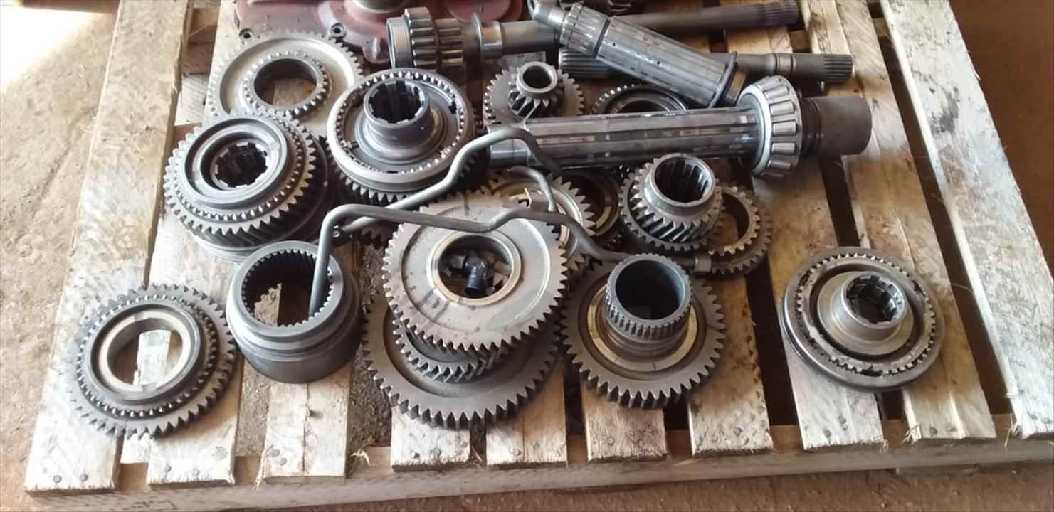 Peças para Cambio do Trator Massey 660/680 e 7180